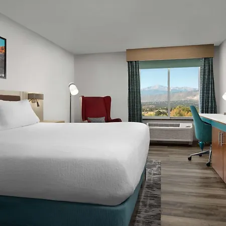 Hilton Garden Inn Colorado Springs North Exterior photo